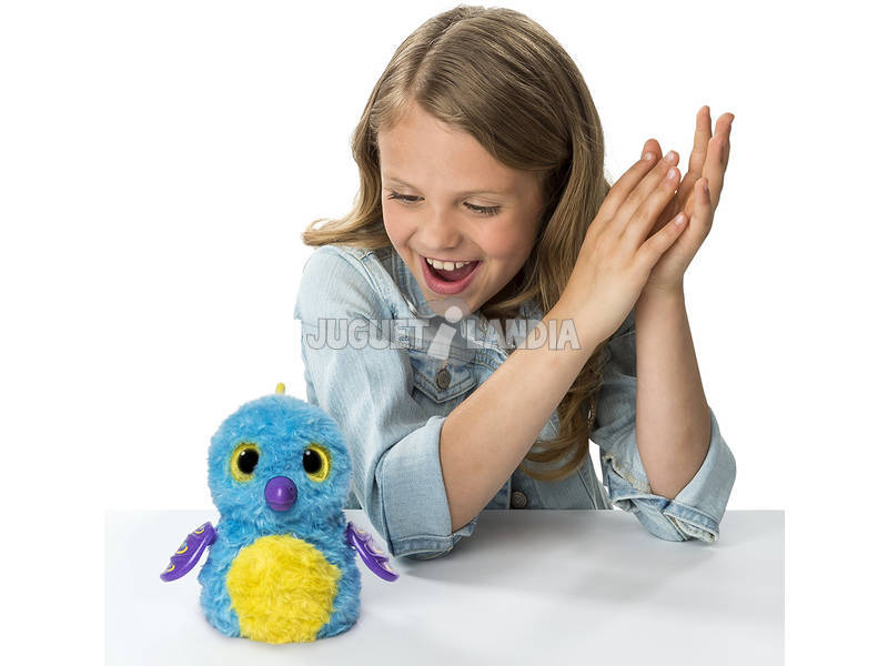 poupée hatchimals