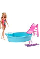 Barbie avec Piscine Mattel GHL91