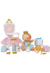 Famosa Barriguitas My First Birthday – Bambola Con Seggiolone Dondolo, Torta E Regali, Per Bambine E Bambini Dai 3 Anni