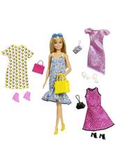 Barbie com 4 Modas Mattel GDJ40
