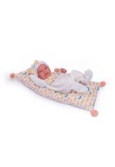 Bambola neonata Lea con cuscino di soli 42 cm di Antonio Juan 50391