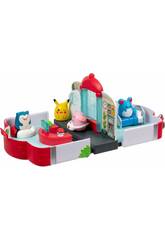 Squishmallows Squish-a-longs Pokémon Playset Centro Pokémon con 4 Mini-Squish y Accesorios